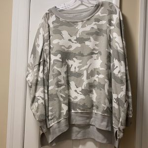 Camo sweatshirt